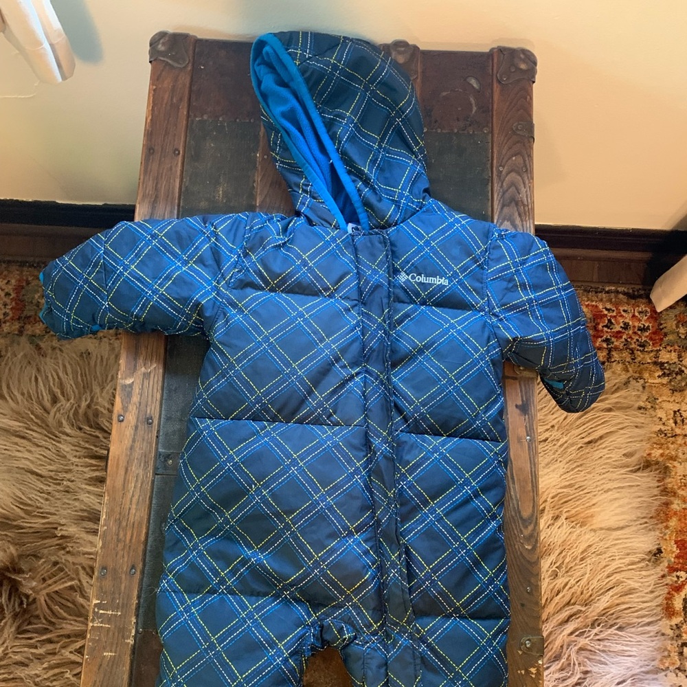 Columbia snow bunny snowsuit 12 to 18 months